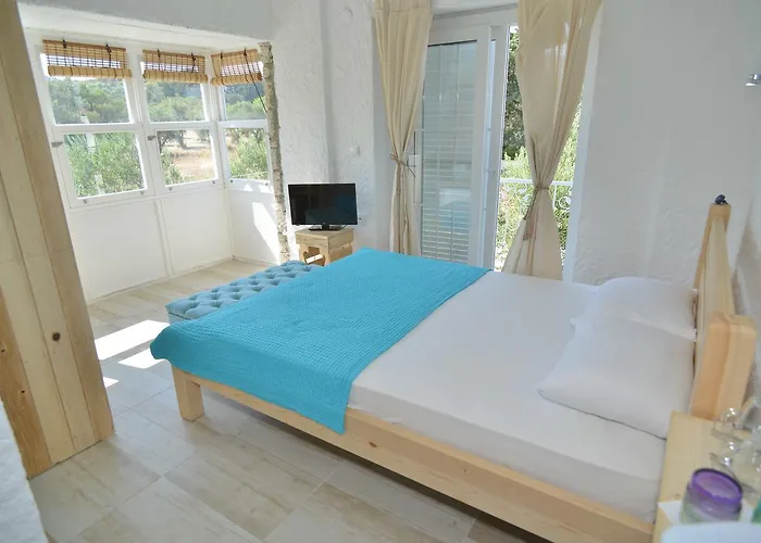 Chakra Boutique * ألاتشاتي